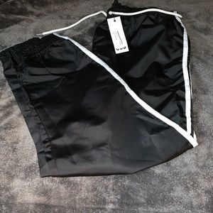 Brand New!!!! Track pants❤️